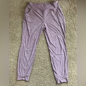 Woman’s All in motion high rise jogger pant size Large